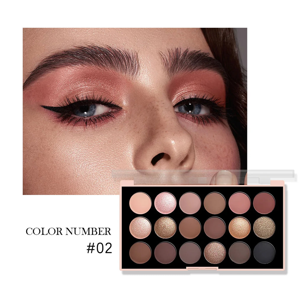 Endlose Looks: Vielseitige Eyeshadow Palette mit intensiven Pigmenten