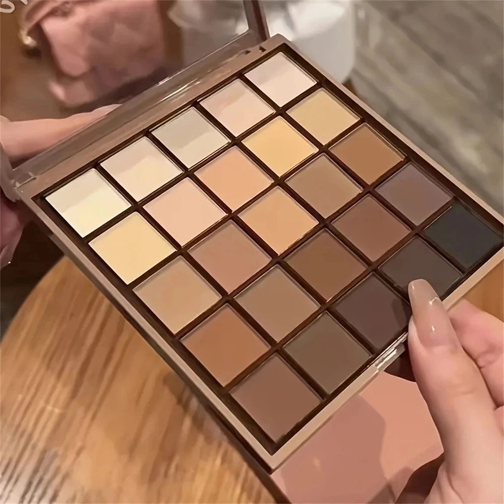 Natural Look Lidschatten – Langanhaltende Farben für jeden Tag