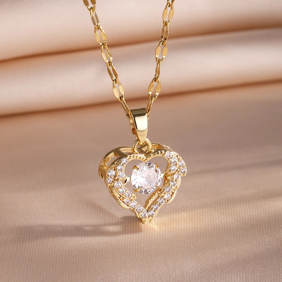 Goldene Herz-Kette aus Edelstahl