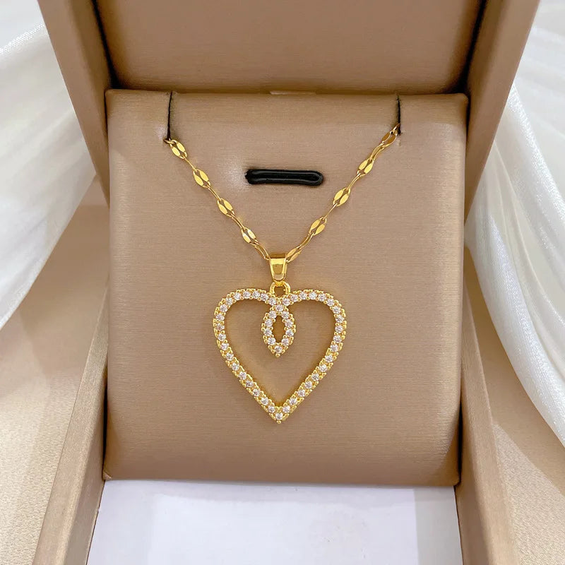 Goldene Herz-Kette aus Edelstahl