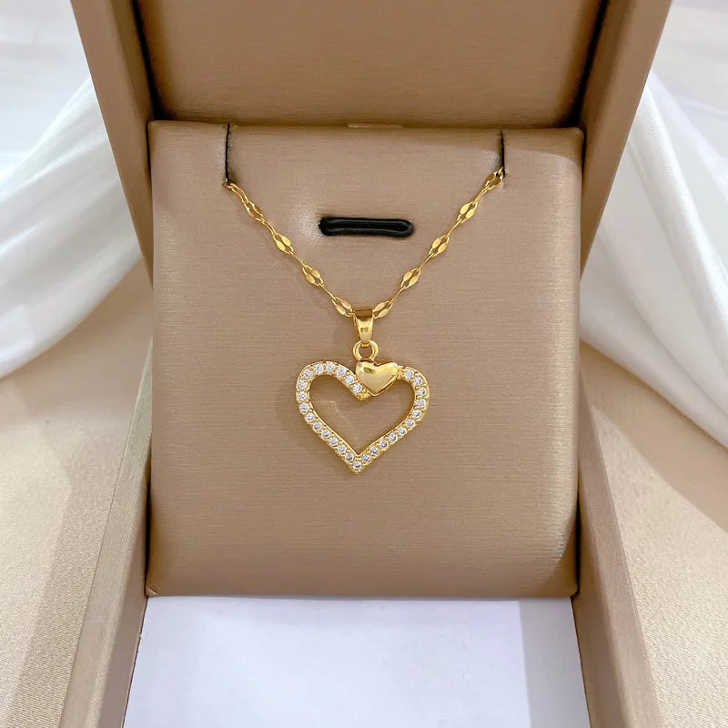 Goldene Herz-Kette aus Edelstahl