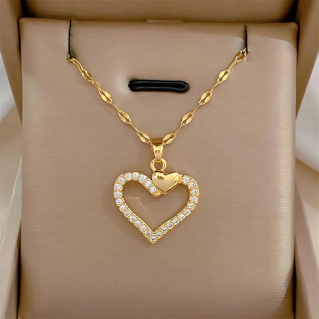 Goldene Herz-Kette aus Edelstahl